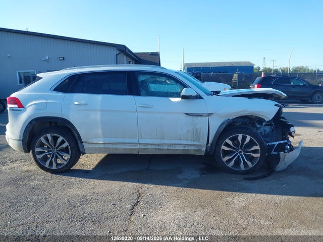 1V2FE2CA7MC241021 Volkswagen ATLAS CROSS SPORT