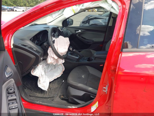 Ford FOCUS SE 2014 1FADP3F25EL352624 Image 17