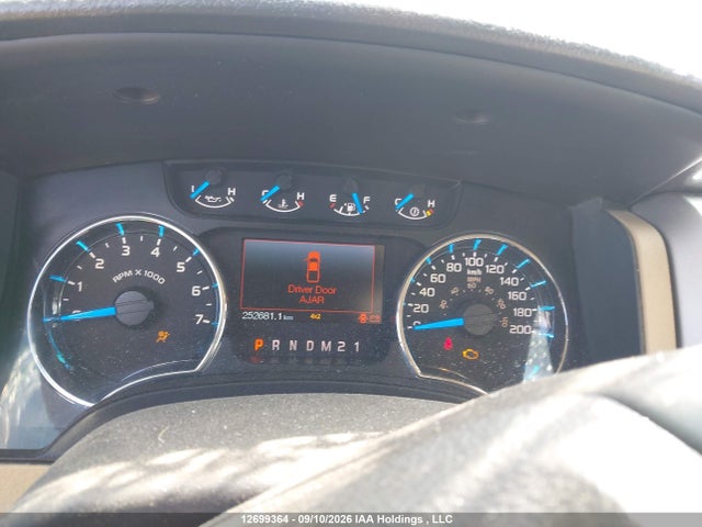 2013 Ford F150 Supercrew მანქანა იყიდება აუქციონზე, vin: 1FTFW1EF2DKE89782, აუქციონის ნომერი: 12699364