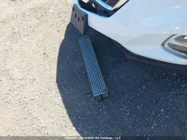 2018 Chevrolet Equinox მანქანა იყიდება აუქციონზე, vin: 2GNAXREV6J6286249, აუქციონის ნომერი: 12699381