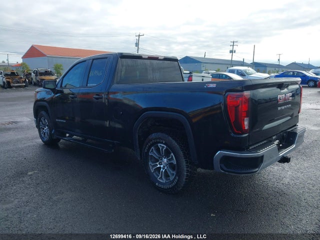 GMC Sierra K1500 2023 1GTRUAEDXPZ328352 Image 3