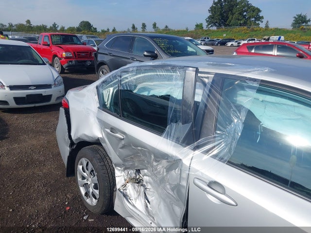 5YFBPRBE4LP118662 Toyota COROLLA LE