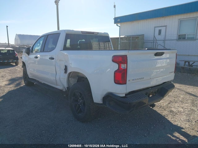 12699485 :رقم المزاد ، 3GCPDCEK2NG576447 vin ، 2022 Chevrolet Silverado K1500 Trail Boss Custom مزاد بيع