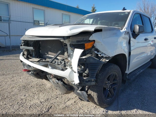 12699485 :رقم المزاد ، 3GCPDCEK2NG576447 vin ، 2022 Chevrolet Silverado K1500 Trail Boss Custom مزاد بيع