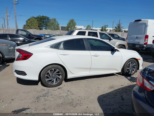 Honda Civic Ex 4dr 2018 2HGFC2F80JH005630 Image 13
