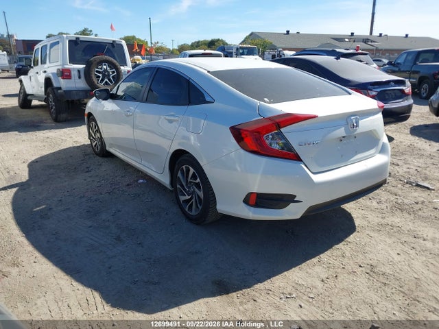 Honda Civic Ex 4dr 2018 2HGFC2F80JH005630 Image 3