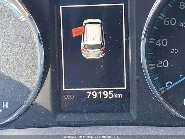 12699505 :رقم المزاد ، JTMRJREV6JD211808 vin ، 2018 Toyota Rav4 Hv Le Plus/xle مزاد بيع