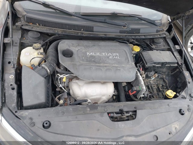 Продажа на аукционе авто 2015 Chrysler 200, vin: 1C3CCCAB7FN678962, номер лота: 12699512