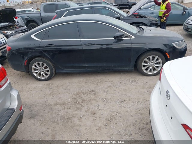 Продажа на аукционе авто 2015 Chrysler 200, vin: 1C3CCCAB7FN678962, номер лота: 12699512