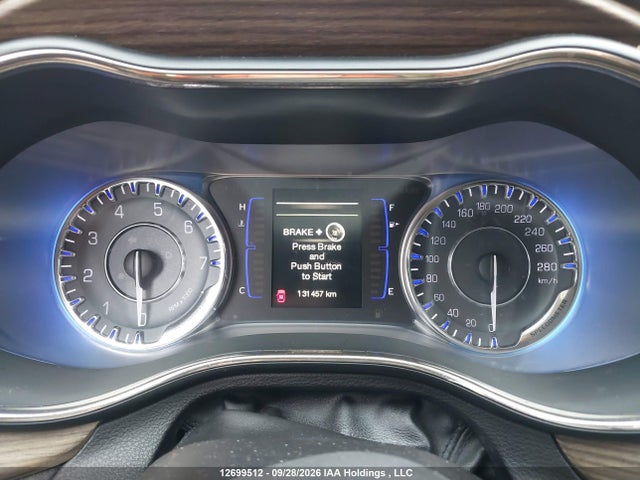 Продажа на аукционе авто 2015 Chrysler 200, vin: 1C3CCCAB7FN678962, номер лота: 12699512
