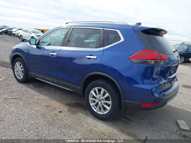 Продажа на аукционе авто 2017 Nissan Rogue S/sl Platinum/sv, vin: 5N1AT2MV7HC747954, номер лота: 12699518
