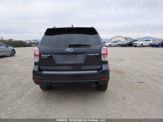 JF2SJEDCXJH431389 Subaru Forester 2.5i Premium