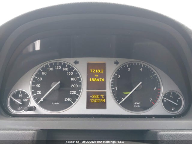 2008 Mercedes-benz B 200 მანქანა იყიდება აუქციონზე, vin: WDDFH33X18J318041, აუქციონის ნომერი: 12418142