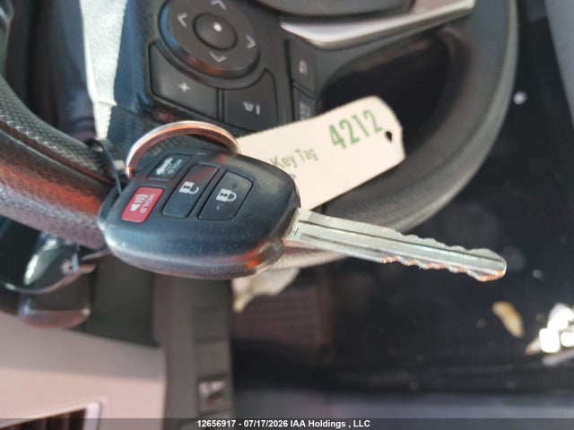 12656917 :رقم المزاد ، 2T1BURHE6EC197304 vin ، 2014 Toyota Corolla Le مزاد بيع