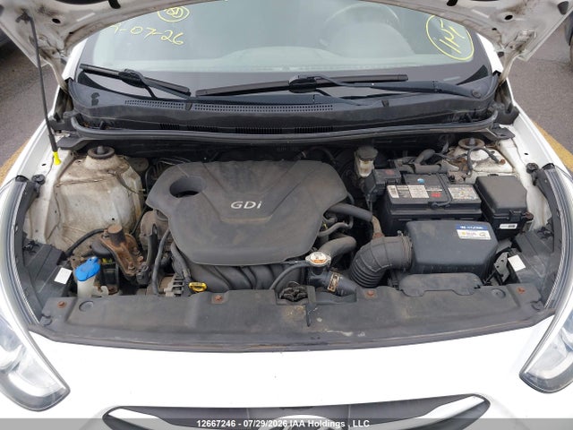 12667246 :رقم المزاد ، KMHCT5AEXFU230802 vin ، 2015 Hyundai Accent L مزاد بيع