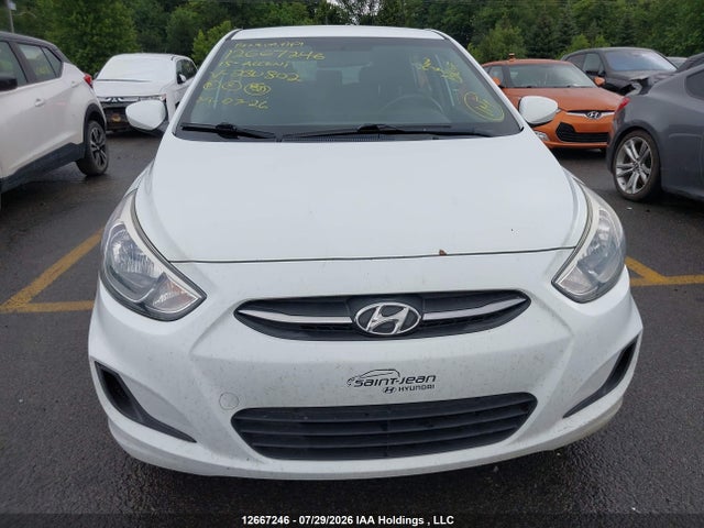 12667246 :رقم المزاد ، KMHCT5AEXFU230802 vin ، 2015 Hyundai Accent L مزاد بيع