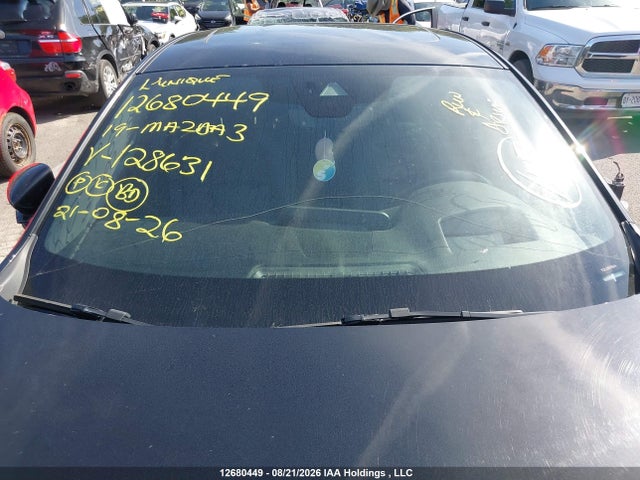 Продажа на аукционе авто 2019 Mazda Mazda3 Gt, vin: JM1BPBMM1K1128631, номер лота: 12680449