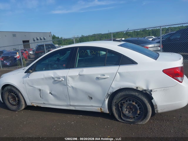 2016 Chevrolet Cruze Limited 1lt მანქანა იყიდება აუქციონზე, vin: 1G1PE5SB1G7108150, აუქციონის ნომერი: 12682396