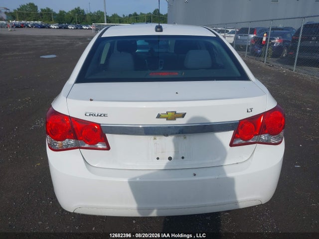 2016 Chevrolet Cruze Limited 1lt მანქანა იყიდება აუქციონზე, vin: 1G1PE5SB1G7108150, აუქციონის ნომერი: 12682396