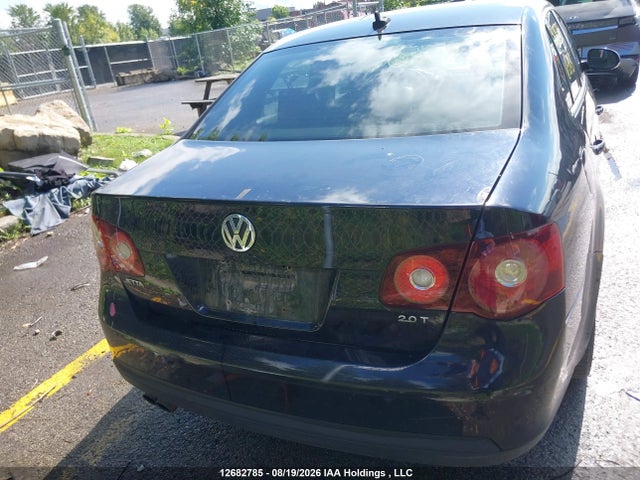 12682785 :رقم المزاد ، 3VWHJ7AJ5AM133493 vin ، 2010 Volkswagen Jetta Wolfsburg Edition مزاد بيع