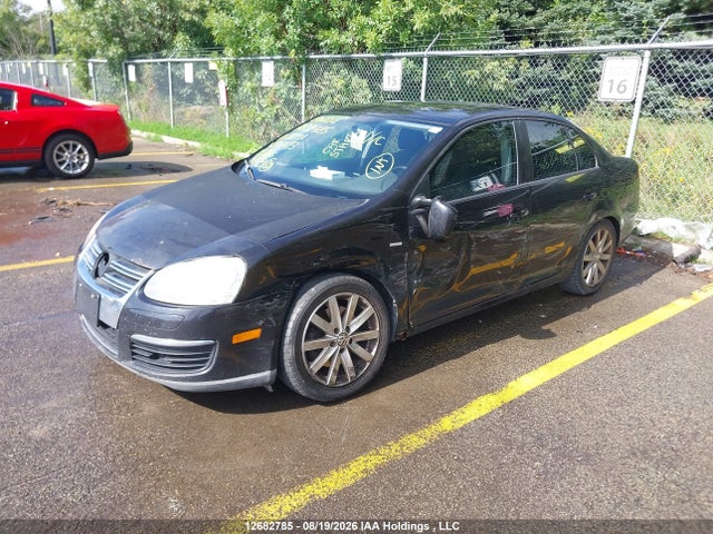 12682785 :رقم المزاد ، 3VWHJ7AJ5AM133493 vin ، 2010 Volkswagen Jetta Wolfsburg Edition مزاد بيع