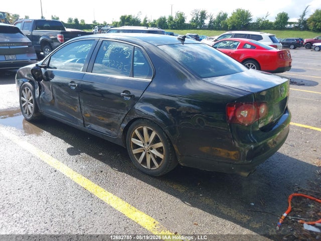12682785 :رقم المزاد ، 3VWHJ7AJ5AM133493 vin ، 2010 Volkswagen Jetta Wolfsburg Edition مزاد بيع