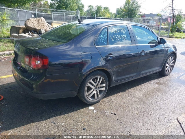 12682785 :رقم المزاد ، 3VWHJ7AJ5AM133493 vin ، 2010 Volkswagen Jetta Wolfsburg Edition مزاد بيع