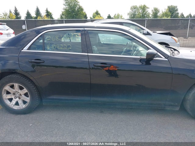 2C3CCAAG7EH107222 Chrysler 300 Touring