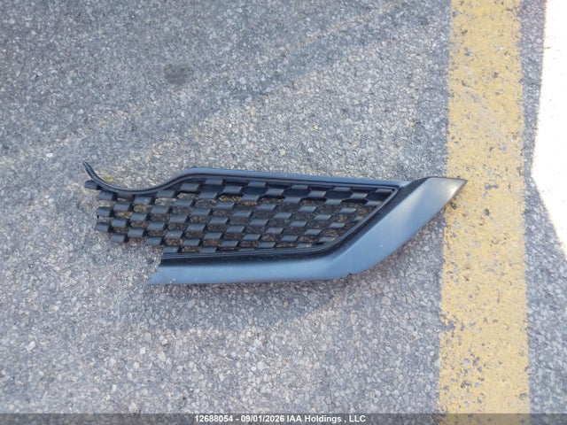 12688054 :رقم المزاد ، JTDBT923491299866 vin ، 2009 Toyota Yaris مزاد بيع