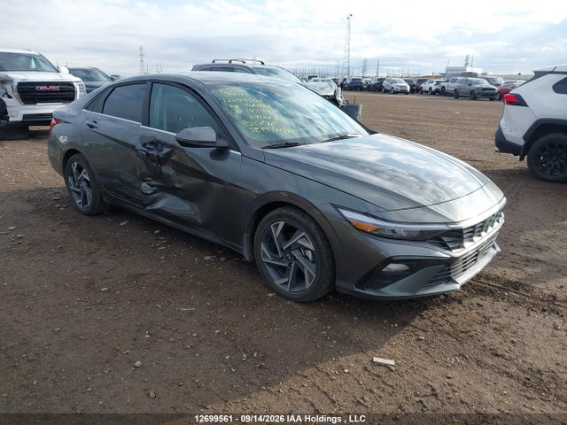 2026 Hyundai Elantra Luxury Hybrid მანქანა იყიდება აუქციონზე, vin: KMHLN4DJ2TU182477, აუქციონის ნომერი: 12699561