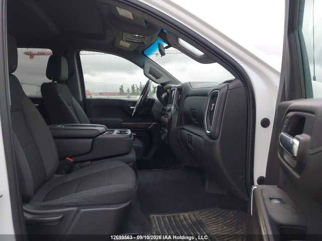 12699563 :رقم المزاد ، 3GCUYDED7NG175698 vin ، 2022 Chevrolet Silverado Ltd K1500 Lt مزاد بيع