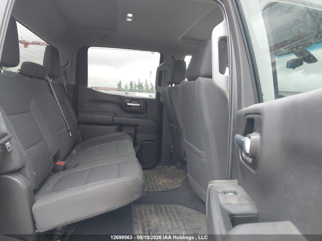 12699563 :رقم المزاد ، 3GCUYDED7NG175698 vin ، 2022 Chevrolet Silverado Ltd K1500 Lt مزاد بيع