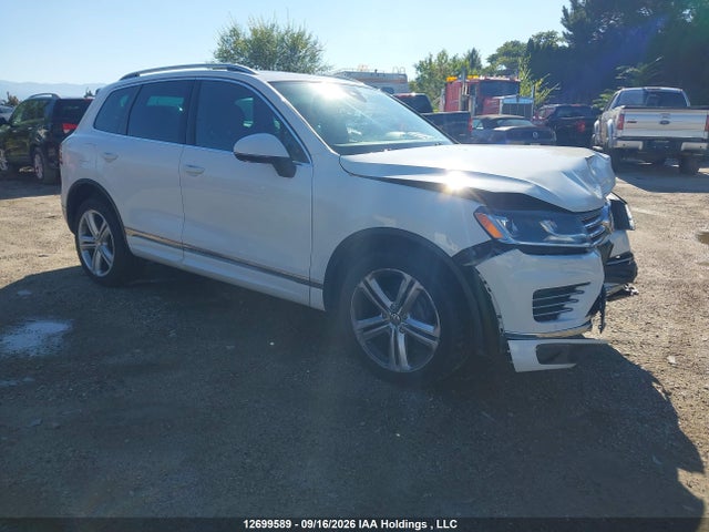 12699589 :رقم المزاد ، WVGDF9BP3GD010566 vin ، 2016 Volkswagen Touareg Highline/execline W/rline مزاد بيع