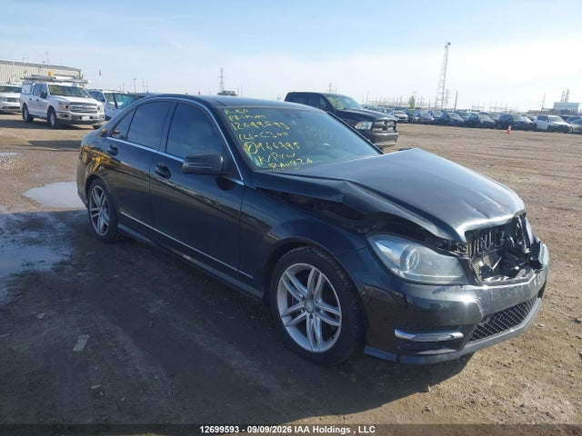 Продаж на аукціоні авто 2014 Mercedes-benz C 300 4matic, vin: WDDGF8AB1EA966795, номер лоту: 12699593