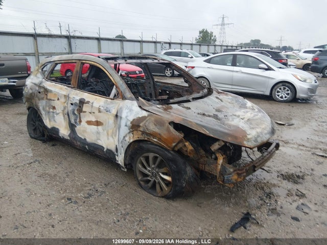 Продажа на аукционе авто 2017 Hyundai Tucson Limited/sport And Eco/se, vin: KM8J3CA49HU575471, номер лота: 12699607