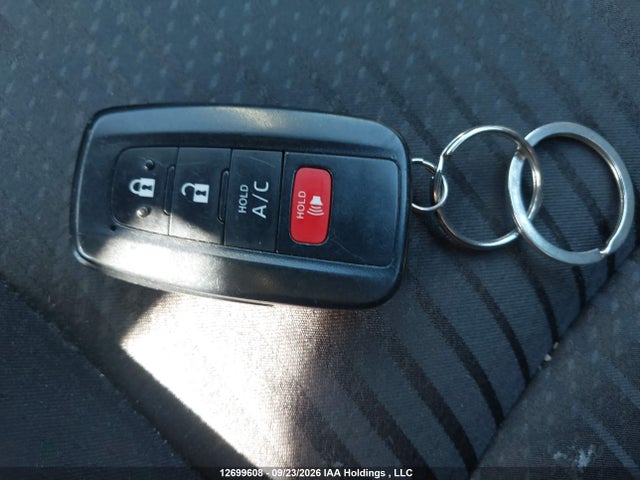 Toyota PRIUS PRIME 2022 JTDKAMFP3N3205366 Image 11
