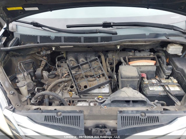 Auction sale of the 2011 Toyota Sienna Xle/limited, vin: 5TDDK3DC3BS013696, lot number: 12699614