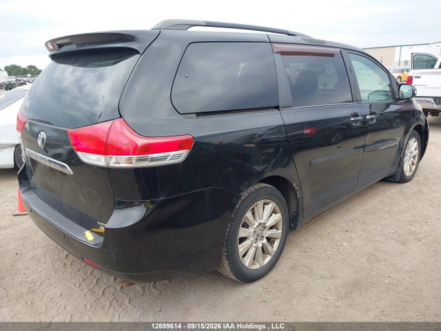 Auction sale of the 2011 Toyota Sienna Xle/limited, vin: 5TDDK3DC3BS013696, lot number: 12699614