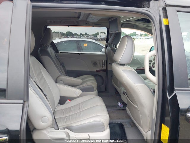 Auction sale of the 2011 Toyota Sienna Xle/limited, vin: 5TDDK3DC3BS013696, lot number: 12699614