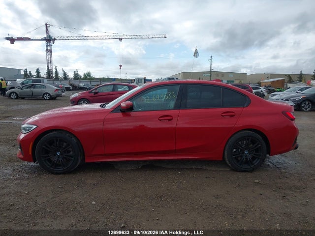 12699633 :رقم المزاد ، 3MW5R7J0XN8C32215 vin ، 2022 Bmw 330i Xdrive مزاد بيع