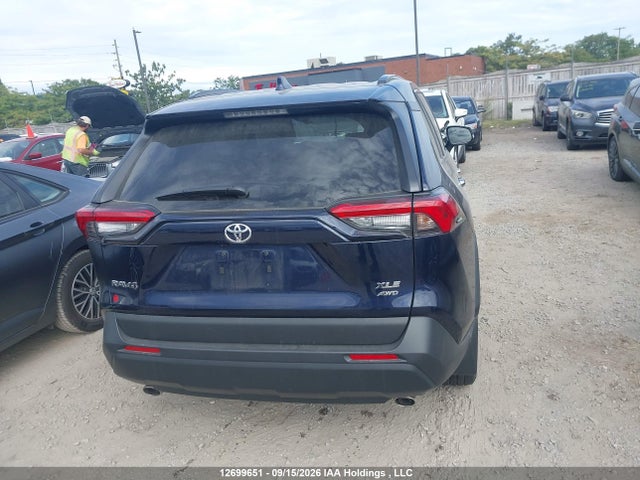 2025 Toyota Rav4 Xle მანქანა იყიდება აუქციონზე, vin: 2T3R1RFV0SW553290, აუქციონის ნომერი: 12699651