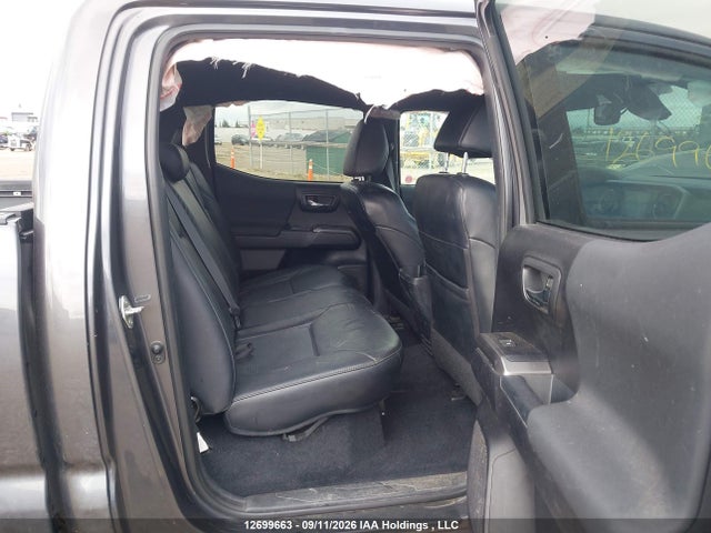 12699663 :رقم المزاد ، 5TFDZ5BNXKX043557 vin ، 2019 Toyota Tacoma Double Cab/sr5/trd Sport/trd Off Road مزاد بيع