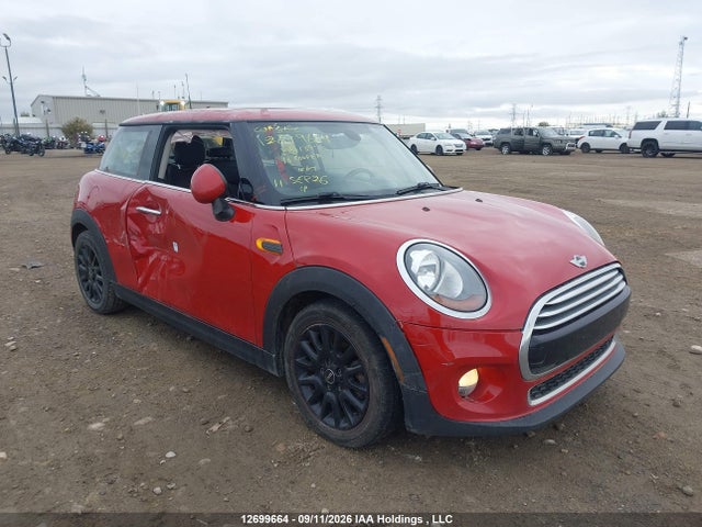 Mini 3 Door Cooper 2016 WMWXP5C58G2D13973 Image 1
