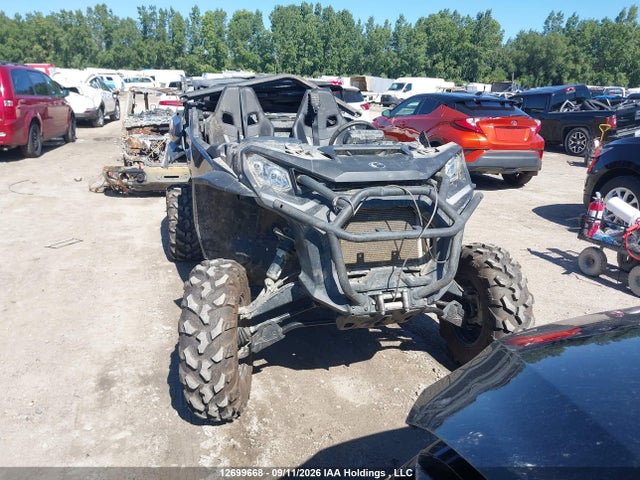 Can-Am Commander Xt 1000r/xt-p 1000r 2023 3JBAKAX48PE003892 Image 10
