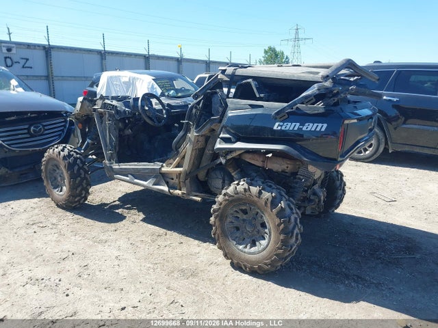 Can-Am Commander Xt 1000r/xt-p 1000r 2023 3JBAKAX48PE003892 Image 3