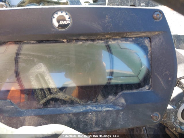Can-Am Commander Xt 1000r/xt-p 1000r 2023 3JBAKAX48PE003892 Image 7