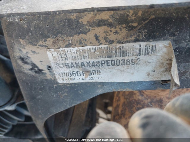 Can-Am Commander Xt 1000r/xt-p 1000r 2023 3JBAKAX48PE003892 Image 9