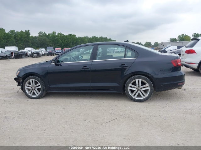 Продажа на аукционе авто 2017 Volkswagen Jetta 1.8 Tsi Highline, vin: 3VWL17AJ5HM240063, номер лота: 12699669