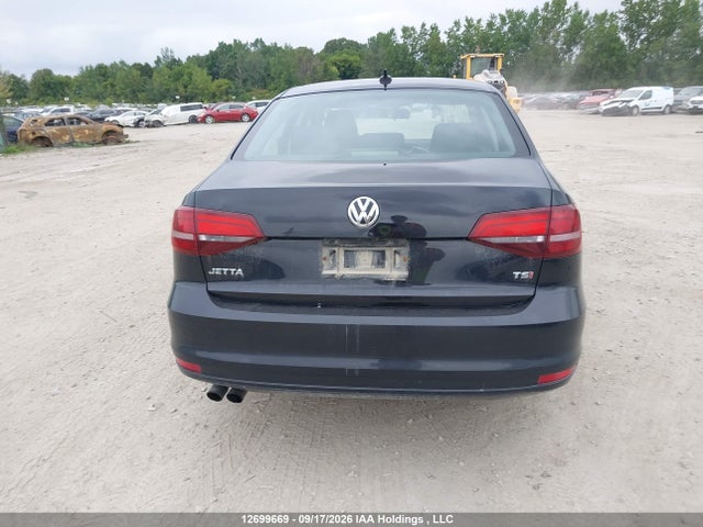 Продажа на аукционе авто 2017 Volkswagen Jetta 1.8 Tsi Highline, vin: 3VWL17AJ5HM240063, номер лота: 12699669