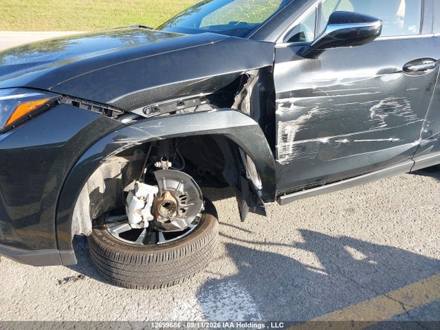 JTHUCJDHXT2016986 Lexus Ux 300h